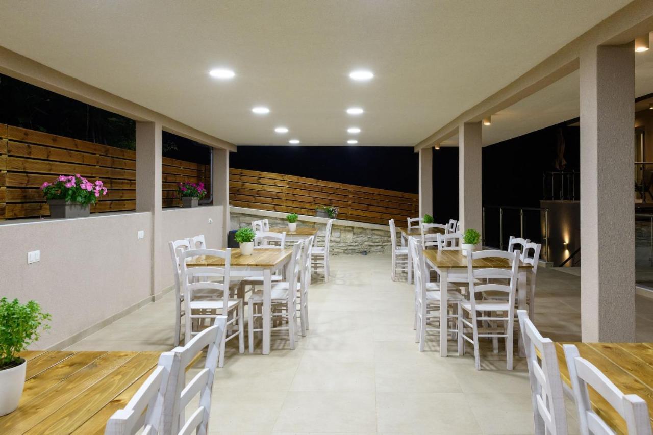 Hotel Alfa Boutique Kinira  Exterior foto